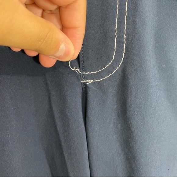 Athleta Chelsea Utility Jogger Blue Contrast Stitching Sz 4 530630 Cargo‎ - Picture 4 of 8